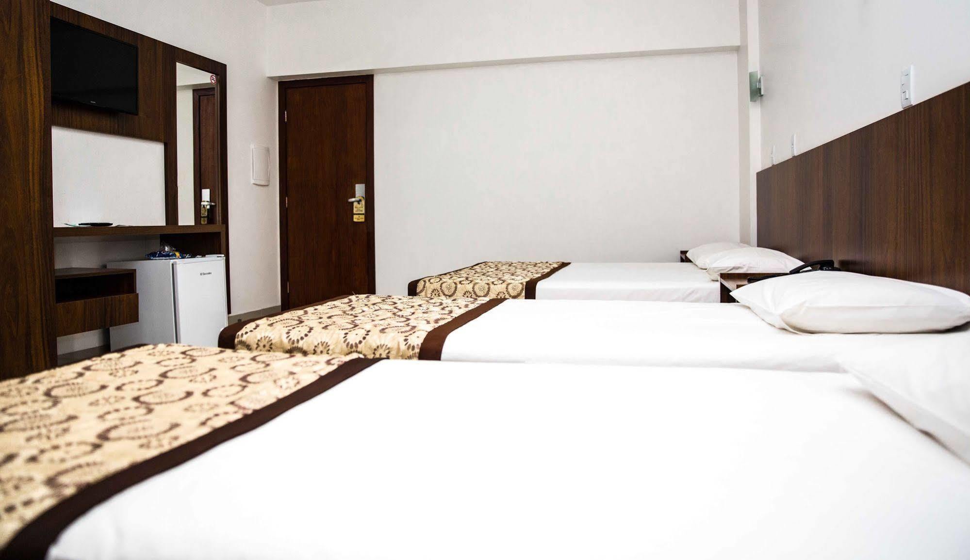 Galatas Golden Hotel Patos de Minas Eksteriør billede