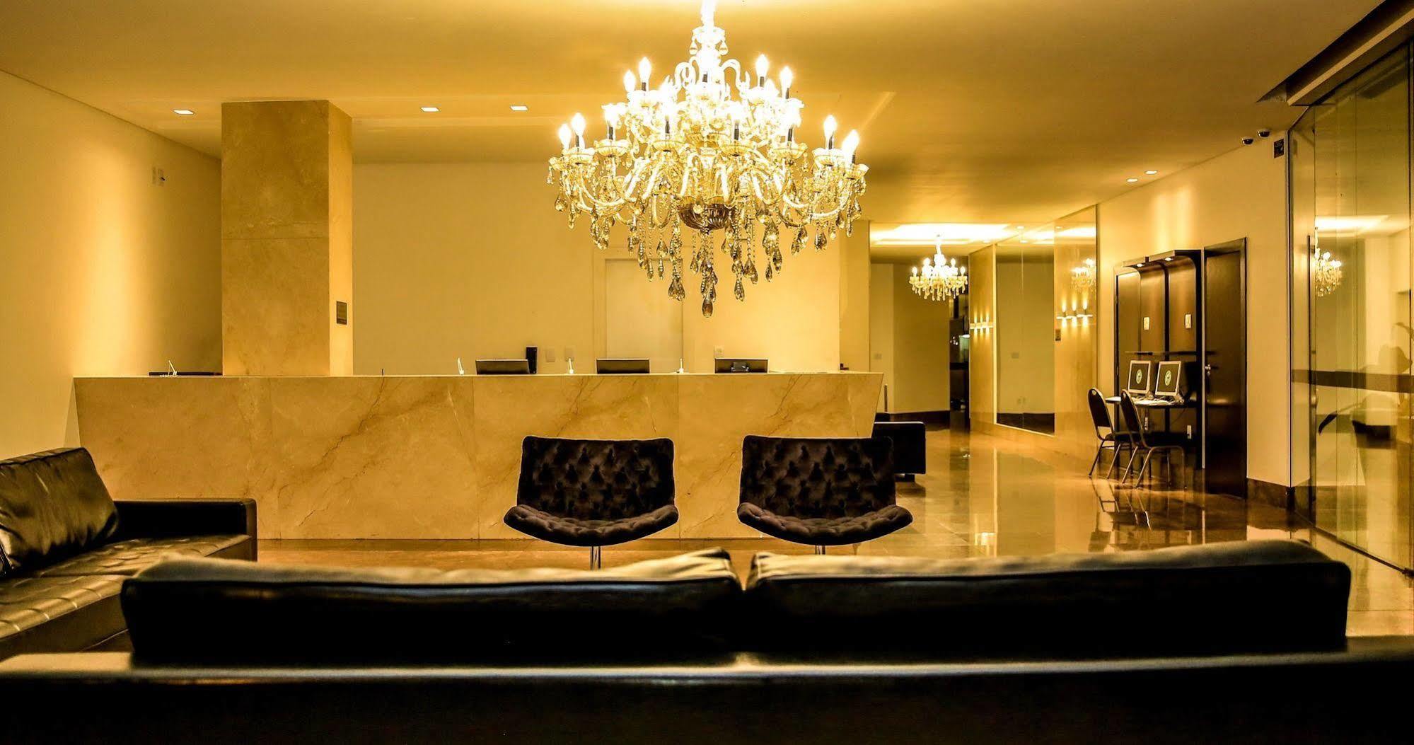 Galatas Golden Hotel Patos de Minas Eksteriør billede